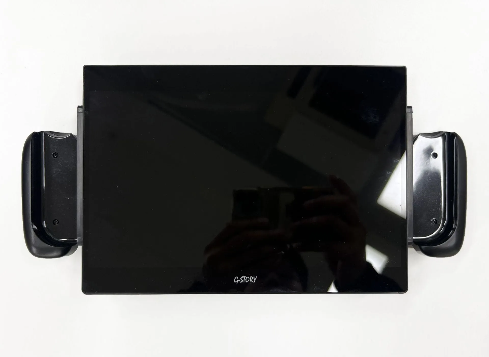 HD 14-inch dual screen LCD monitor with IPS panel in black, 1920x1080 resolution, USB connection
