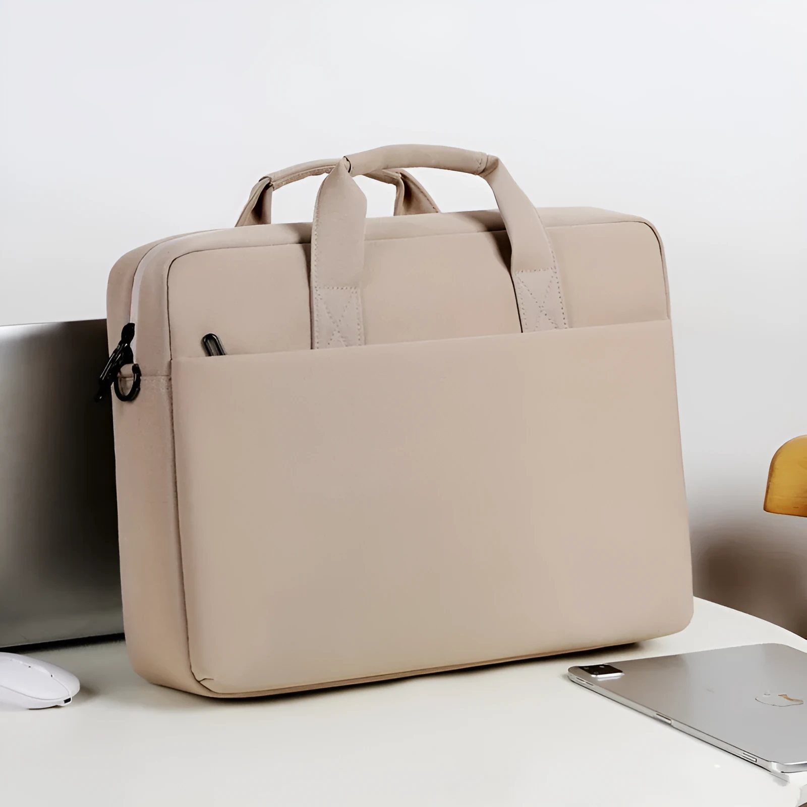 Khaki polyester full airbag shockproof computer bag with Oxford cloth exterior