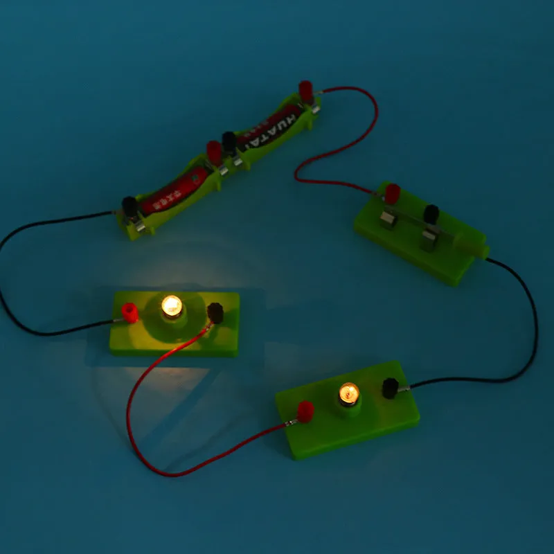 Physical electrical bulb multiple-series connection equipment in colour box packaging, plastic kit for teenagers