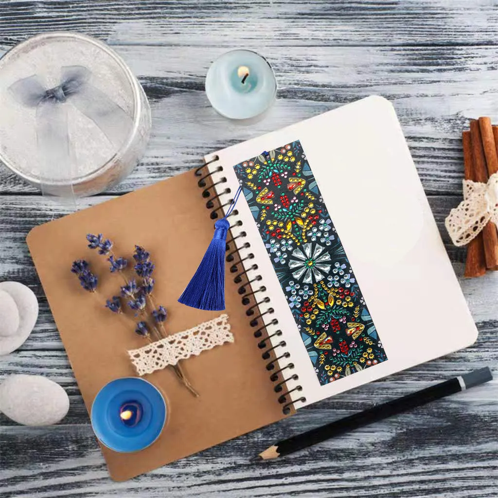 Diamond embroidered mandala flower leather bookmark with special-shaped diamond decoration