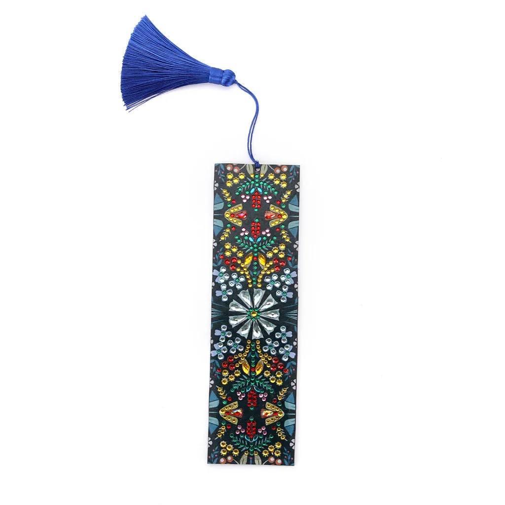 Diamond embroidered mandala flower leather bookmark with special-shaped diamond decoration