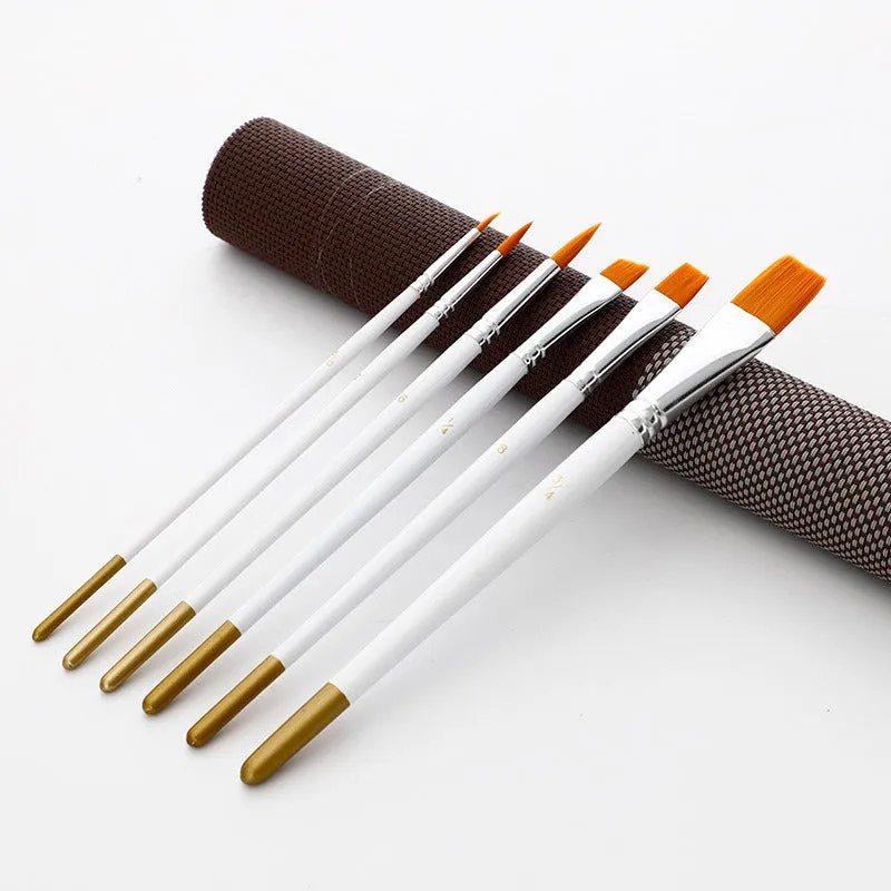 Set of six wooden-handle artist brushes with aluminium ferrules for watercolour and acrylic paint.